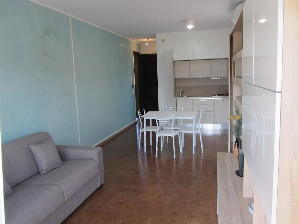 Apartment Appartamento Le Palme Sirmione Italien